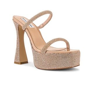 NWT Steve Madden Zayne Heel in Rose Gold. Size 8.5